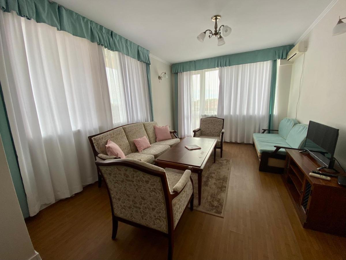 Wild Cherry Apartments Sf. Constantin și Elena Exterior foto
