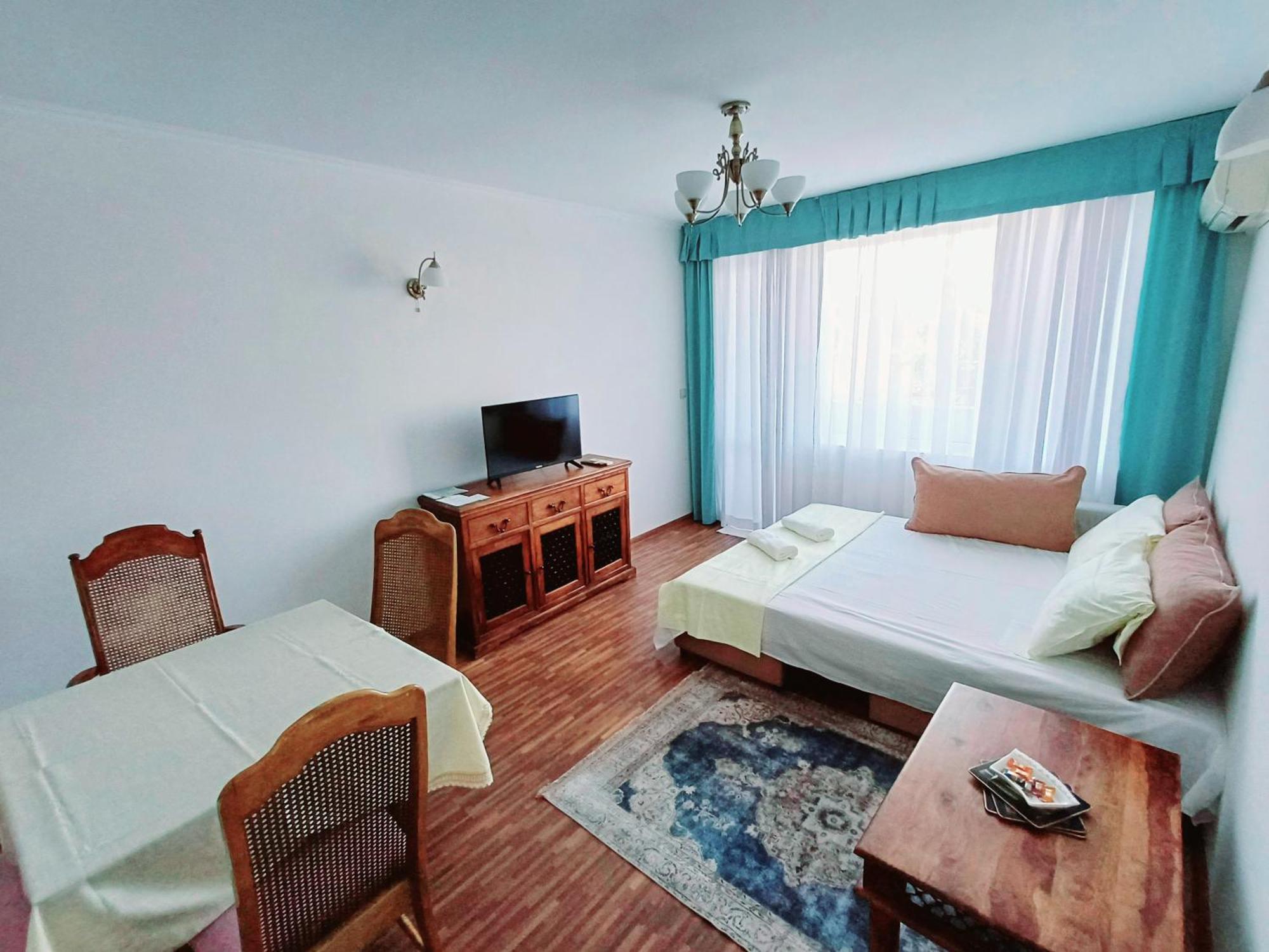 Wild Cherry Apartments Sf. Constantin și Elena Exterior foto